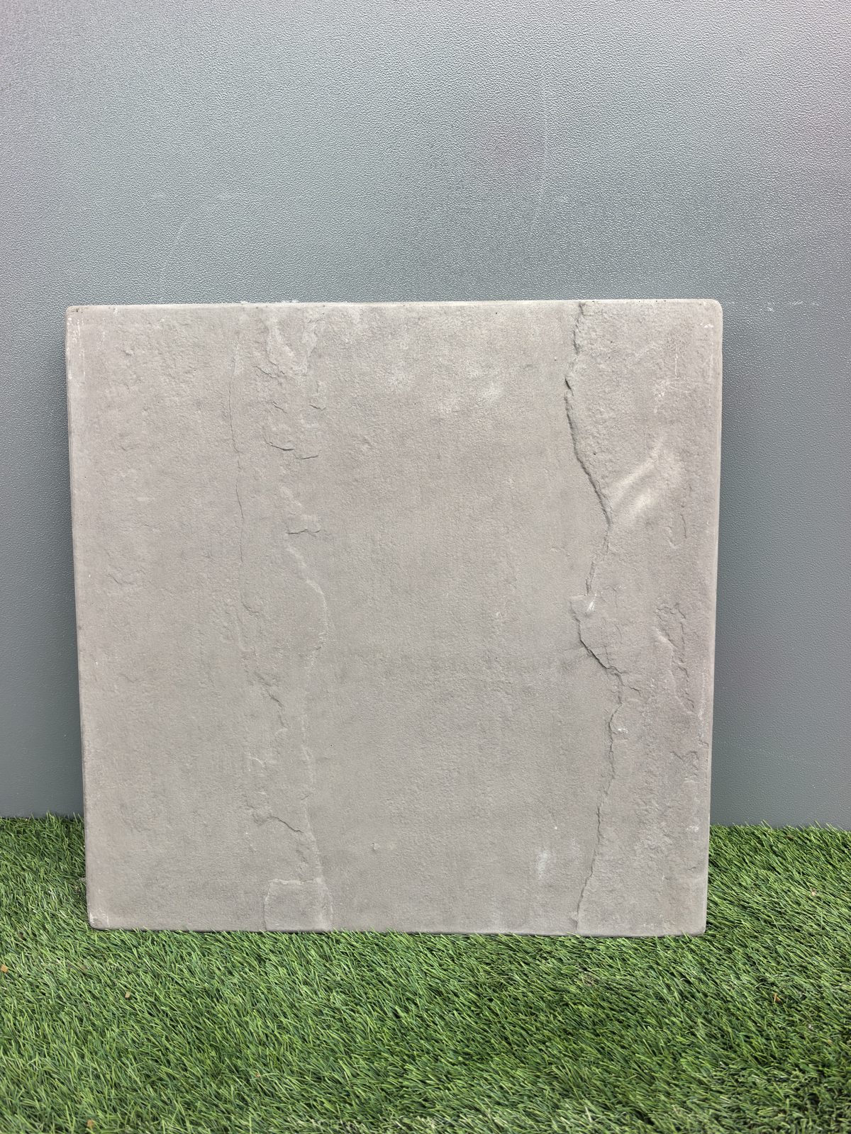 420 X 420 Charcoal Rockface Paving Slab 420 x 420 (40mm)