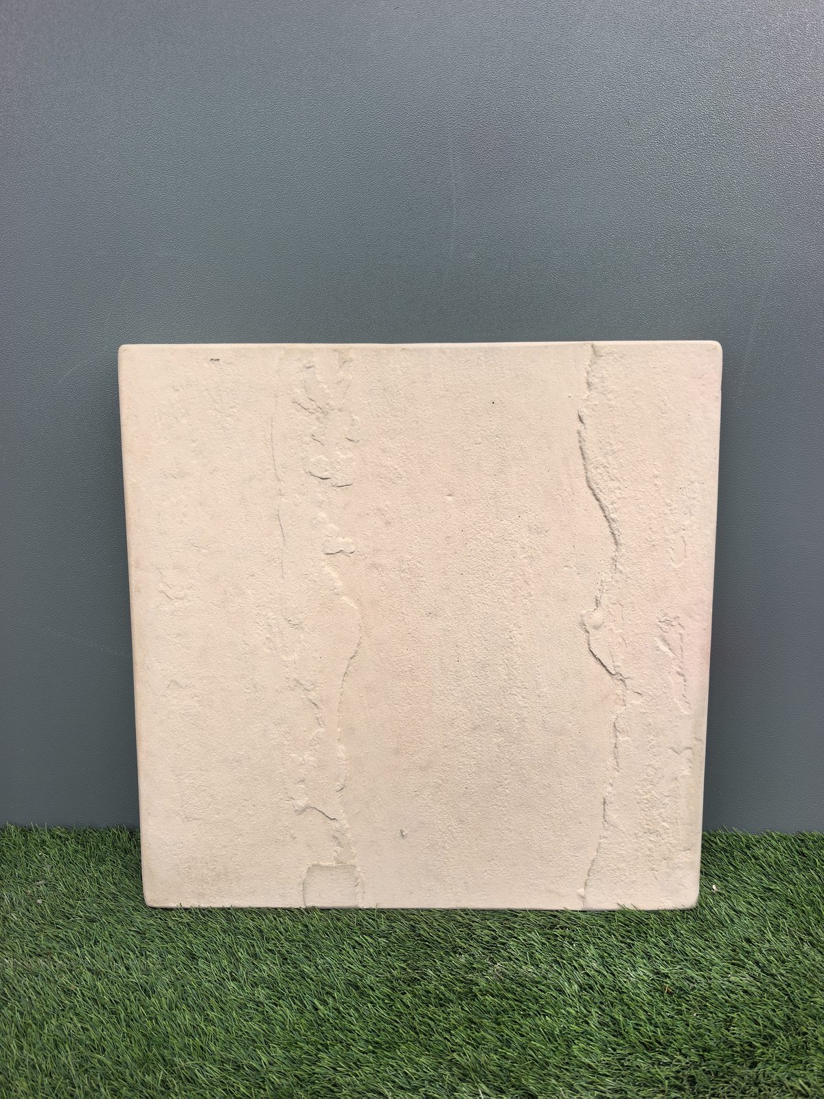 420 X 420 Light Biege Rockface Paving Slab 420 x 420 (40mm)