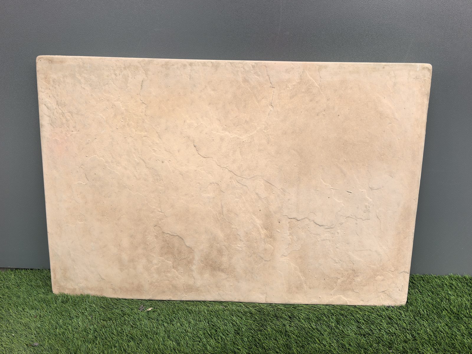 660 X 440 Light Biege Rockface Paving Slab 660 x 440 (40mm)